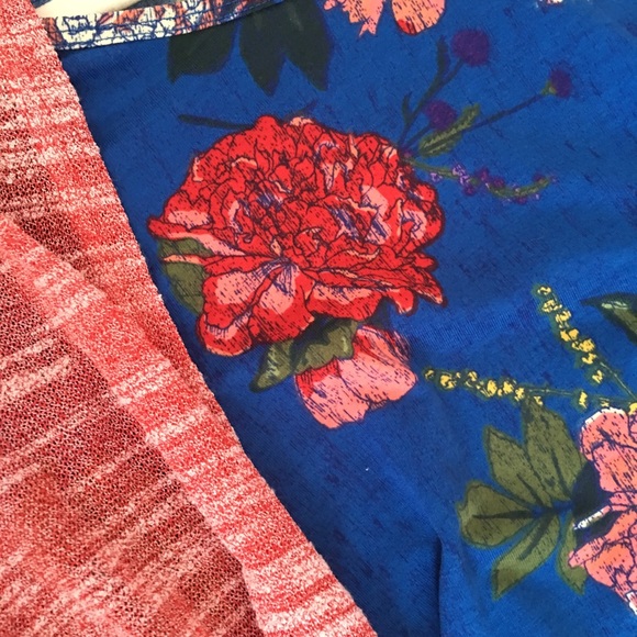 {LuLaRoe} NWT Sarah + Lynnae - Picture 2 of 2